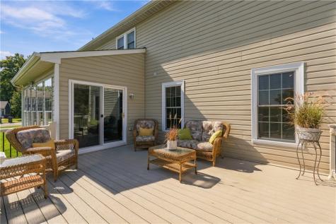 3001 Linden Court Moon/crescent Township PA 15108