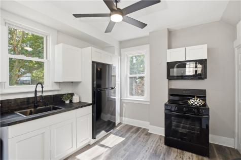526 Dippold Avenue Baden PA 15005