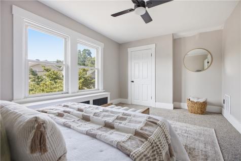 526 Dippold Avenue Baden PA 15005