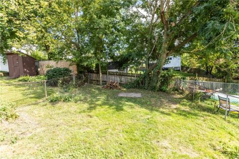 526 Dippold Avenue Baden PA 15005