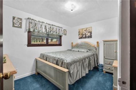 27 Sunset Drive Mcdonald PA 15057