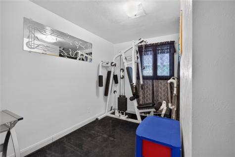 27 Sunset Drive Mcdonald PA 15057