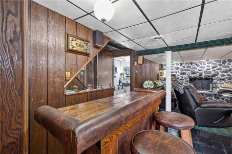 27 Sunset Drive Mcdonald PA 15057
