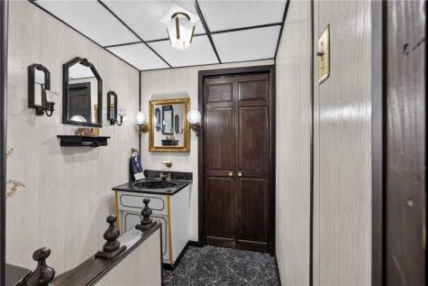 27 Sunset Drive Mcdonald PA 15057