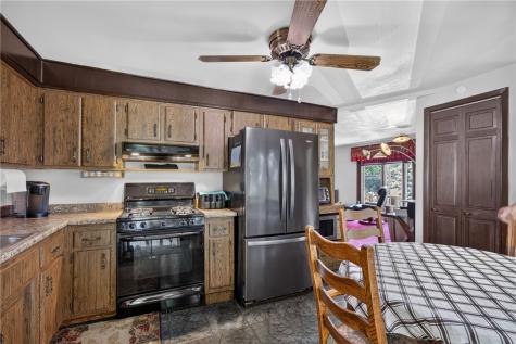 27 Sunset Drive Mcdonald PA 15057