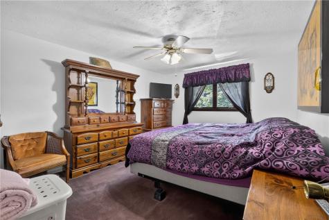 27 Sunset Drive Mcdonald PA 15057