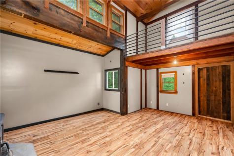 358 Hoopenhobe Lane Pulaski Township PA 16159