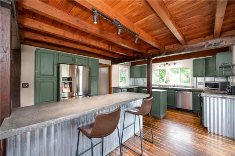 358 Hoopenhobe Lane Pulaski Township PA 16159