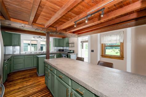358 Hoopenhobe Lane Pulaski Township PA 16159