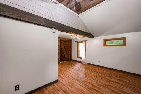 358 Hoopenhobe Lane Pulaski Township PA 16159