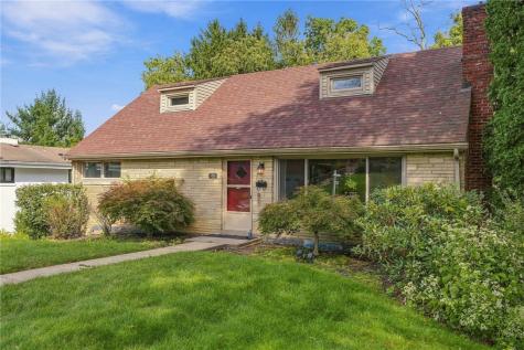 1125 Sunrise Drive Mt Lebanon PA 15243
