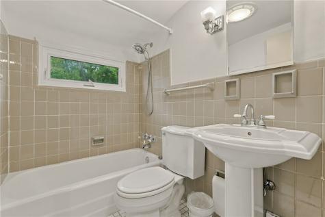 1125 Sunrise Drive Mt Lebanon PA 15243