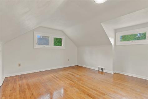 1125 Sunrise Drive Mt Lebanon PA 15243