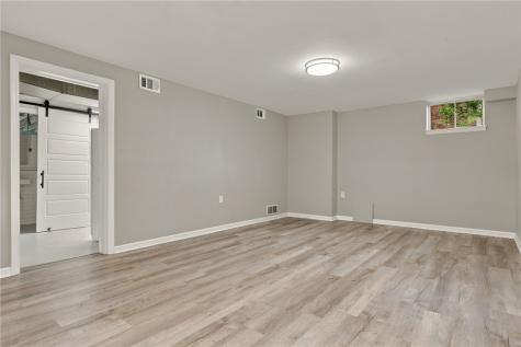 1125 Sunrise Drive Mt Lebanon PA 15243