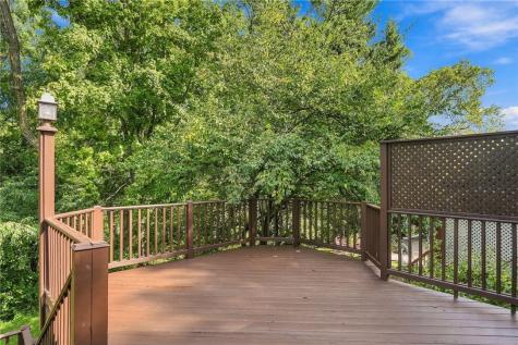 1125 Sunrise Drive Mt Lebanon PA 15243