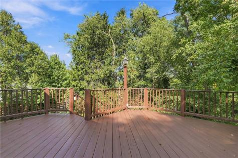 1125 Sunrise Drive Mt Lebanon PA 15243