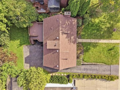 1125 Sunrise Drive Mt Lebanon PA 15243