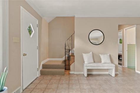 1125 Sunrise Drive Mt Lebanon PA 15243