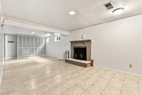102 Braun Street Shaler PA 15223
