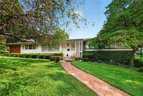 603 Wood Street Ellwood City PA 16117