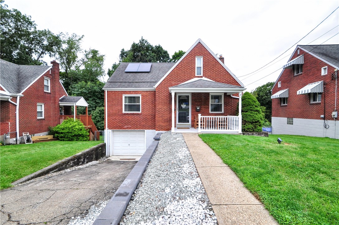 5164 Glenhurst Road Lincoln Place PA 15207