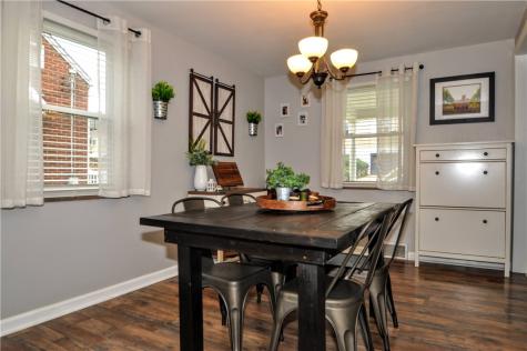 5164 Glenhurst Road Lincoln Place PA 15207