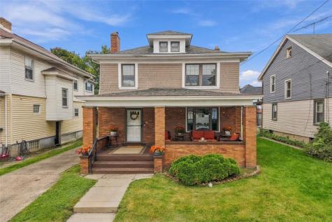 54 Sampson Avenue Ingram PA 15205