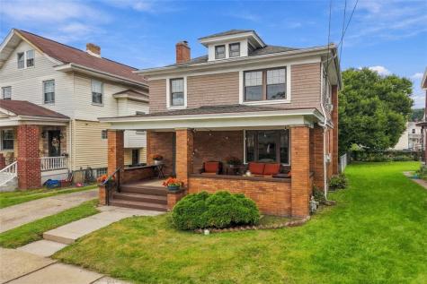 54 Sampson Avenue Ingram PA 15205