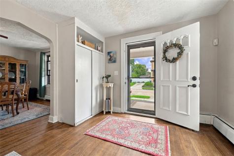 54 Sampson Avenue Ingram PA 15205