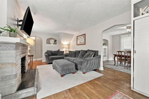 54 Sampson Avenue Ingram PA 15205