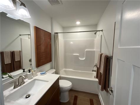 111 Silver Ridge Drive Cecil PA 15057