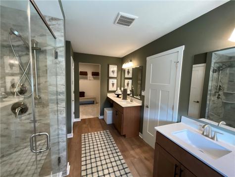 111 Silver Ridge Drive Cecil PA 15057
