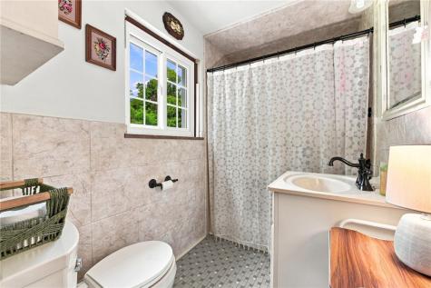3528 Cambria Street Munhall PA 15120