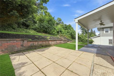 3528 Cambria Street Munhall PA 15120