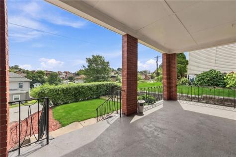 3528 Cambria Street Munhall PA 15120