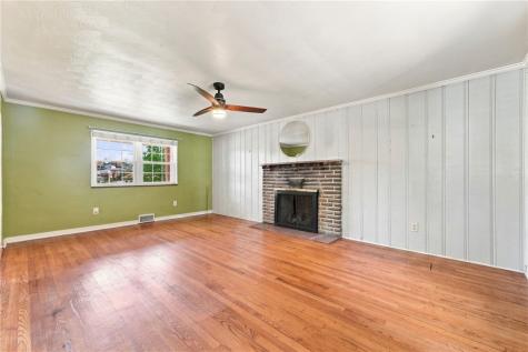 3528 Cambria Street Munhall PA 15120