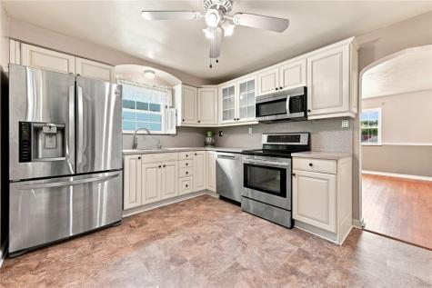3528 Cambria Street Munhall PA 15120