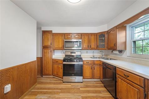 1808 Woodcove Place Banksville/westwood PA 15216