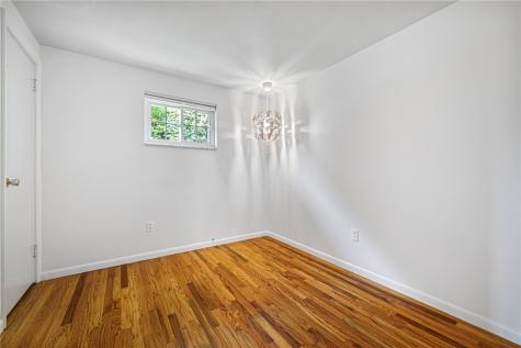 1808 Woodcove Place Banksville/westwood PA 15216