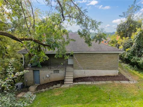 1808 Woodcove Place Banksville/westwood PA 15216