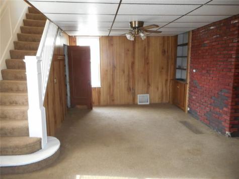 85 2nd Street California PA 15419