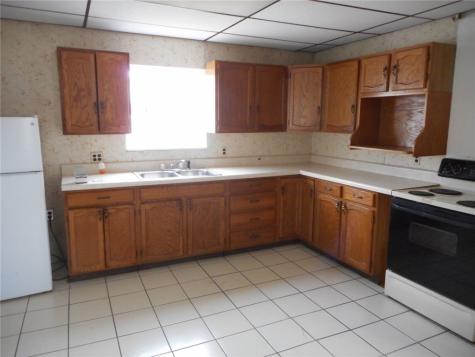 85 2nd Street California PA 15419