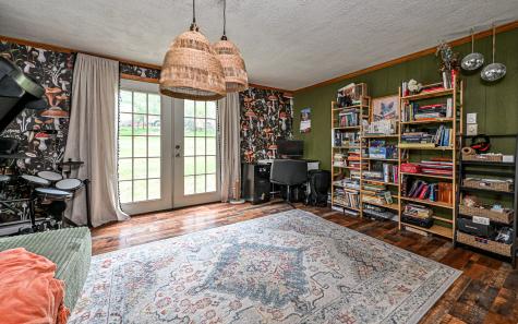 7 Leyda Avenue Fallowfield Township PA 15022