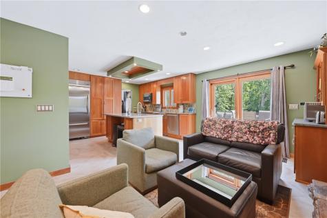 320 Robertson Road Hermitage PA 16148