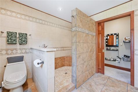 320 Robertson Road Hermitage PA 16148