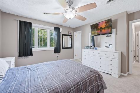 320 Robertson Road Hermitage PA 16148