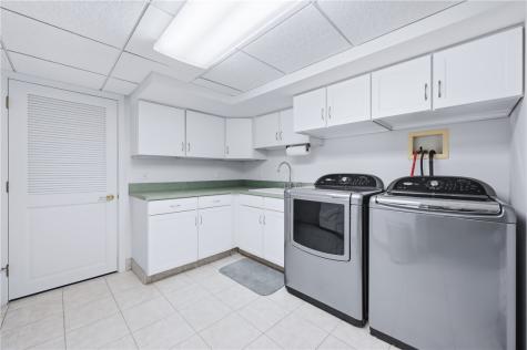 320 Robertson Road Hermitage PA 16148