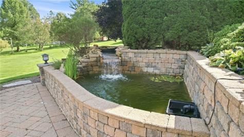 320 Robertson Road Hermitage PA 16148