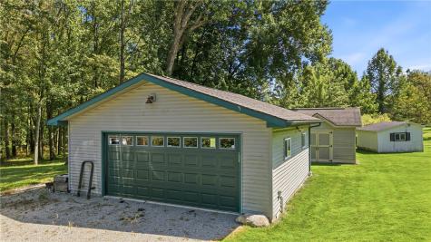 320 Robertson Road Hermitage PA 16148