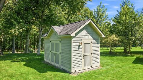 320 Robertson Road Hermitage PA 16148